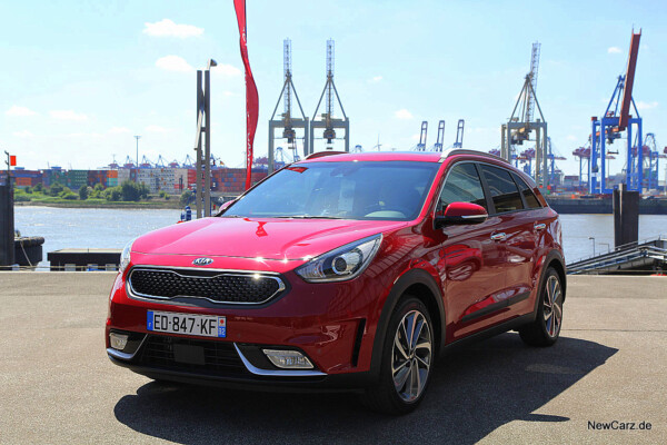 NewCarz-Kia-Niro (2)