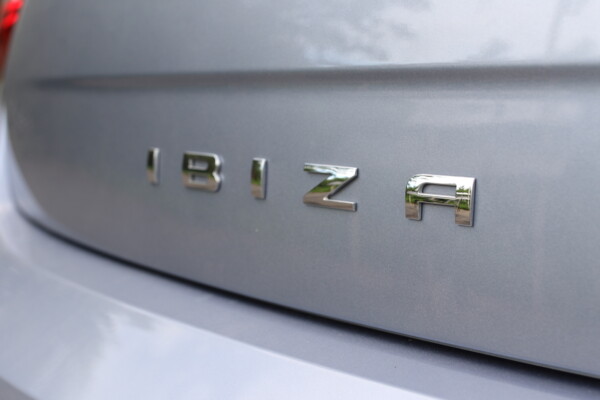 NewCarz-Seat-Ibiza-FR-21