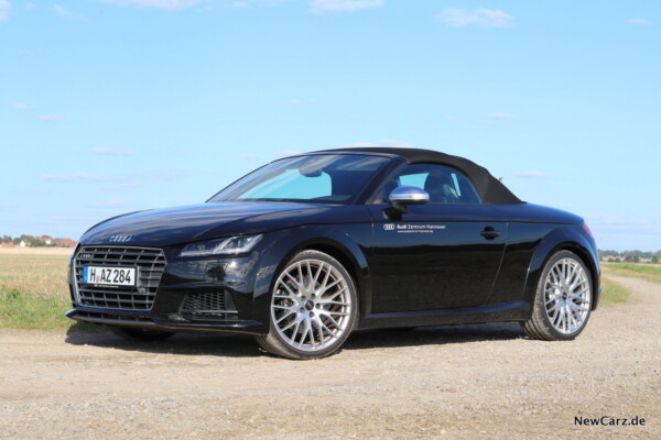 NewCarz-Audi-TTS-Roadster-02