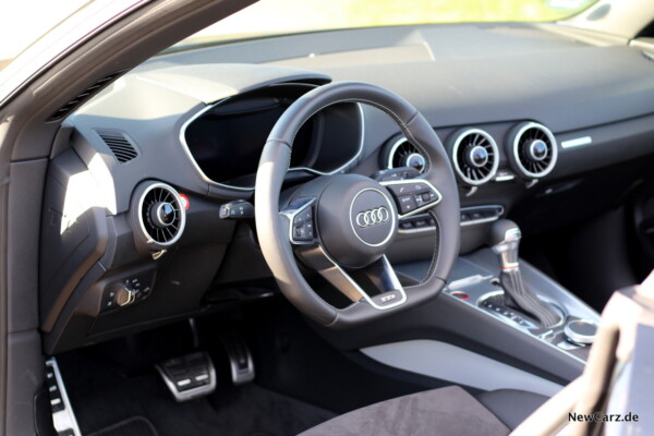 NewCarz-Audi-TTS-Roadster-21