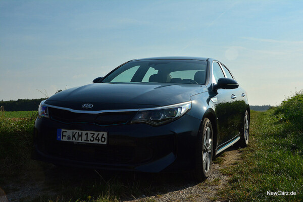 NewCarz-Kia-Optima-Hybrid (6)