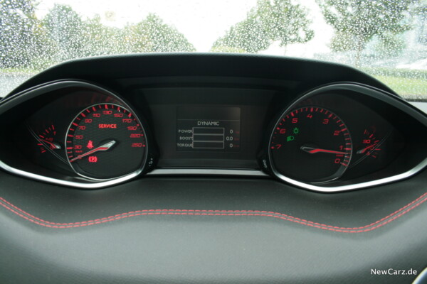 NewCarz-Peugeot-308-GTi-15