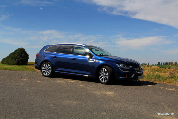 NewCarz-Renault-Talisman-Grandtour (48)