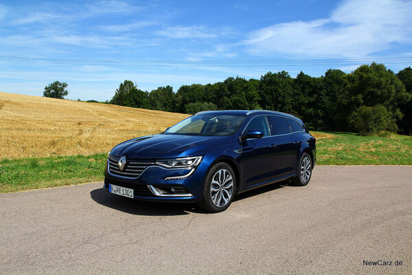 NewCarz-Renault-Talisman-Grandtour (50)