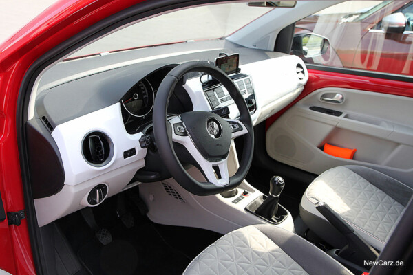 NewCarz-VW-up-beats (13)