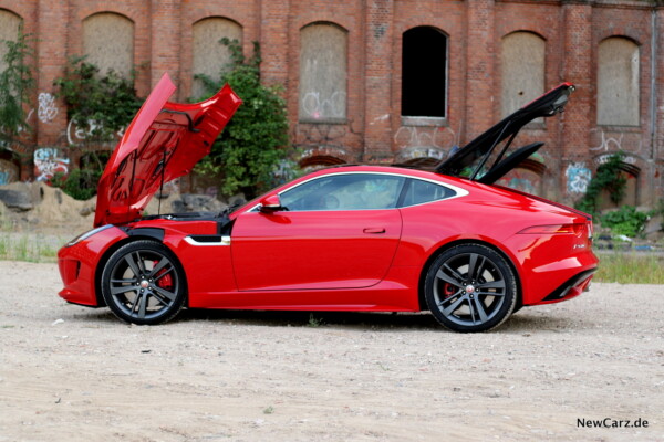 newcarz-jaguar-f-type-s-awd-bde-11