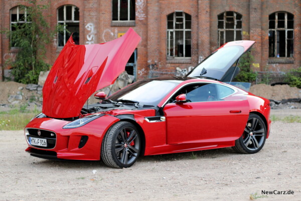 newcarz-jaguar-f-type-s-awd-bde-14