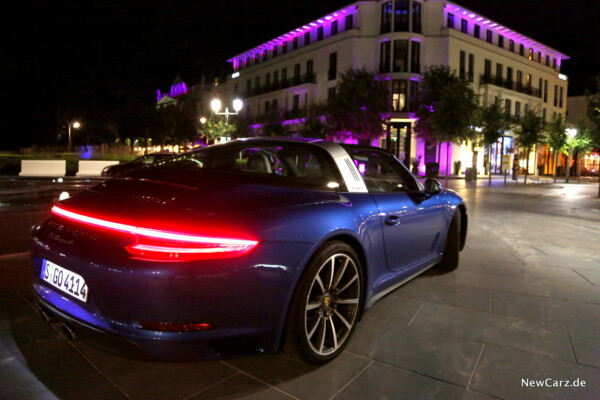 newcarz-porsche-911-targa-4-01