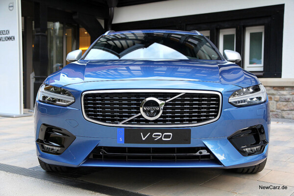 newcarz-volvo-v90-08