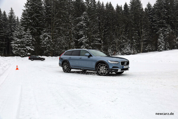 Volvo V90 Cross Country