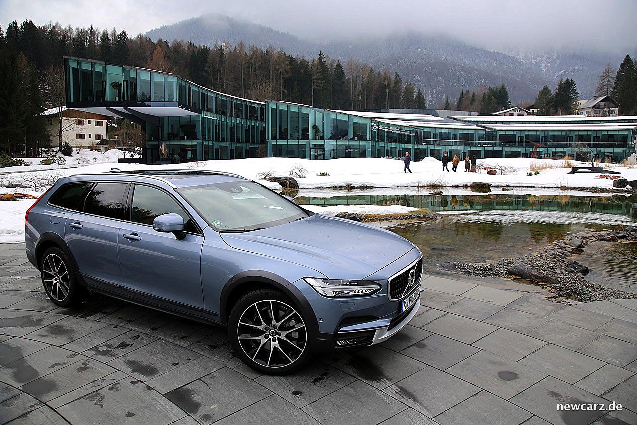 Volvo V90 Cross Country