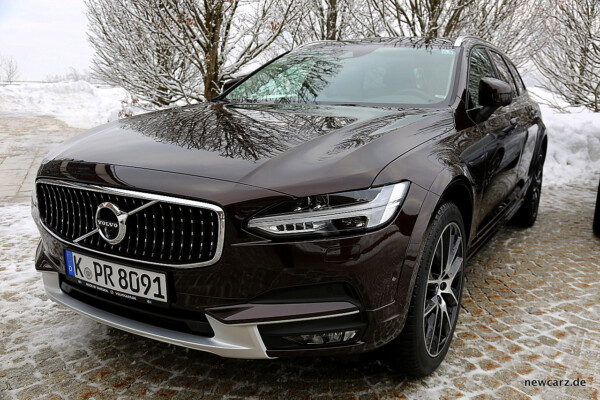 Volvo V90 Cross Country