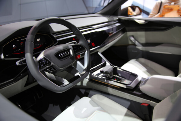 Audi Q8 Sport Concept Interieur