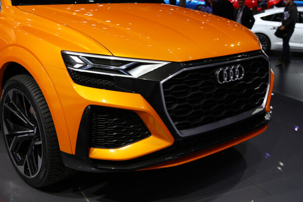 Audi Q8 Sport Concept Laserlight