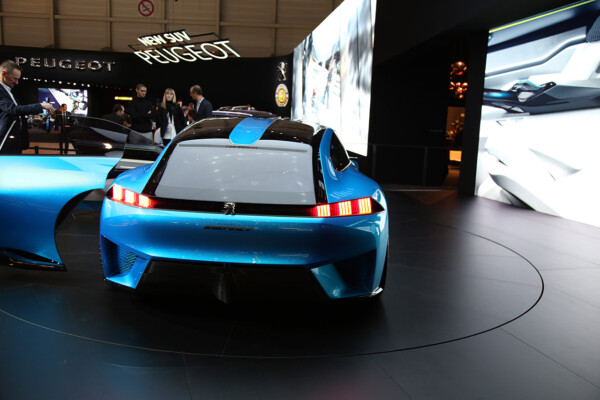 Peugeot Instinct Concept Heck