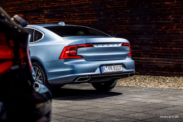 Volvo S90 Heck