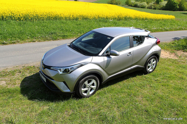 Toyota C-HR schräg oben