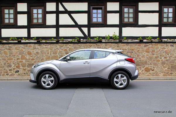 Toyota C-HR Seitenansicht