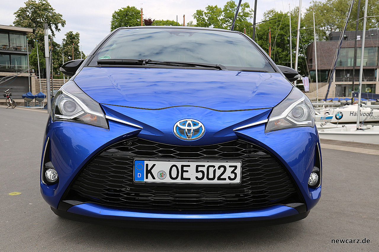 Toyota Yaris 2017 Junger Urbaner Moderner Newcarz De