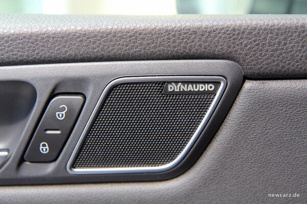 VW Sharan Dynaudio