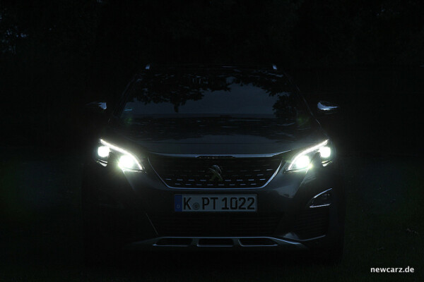 Peugeot 3008 GT Scheinwerfer