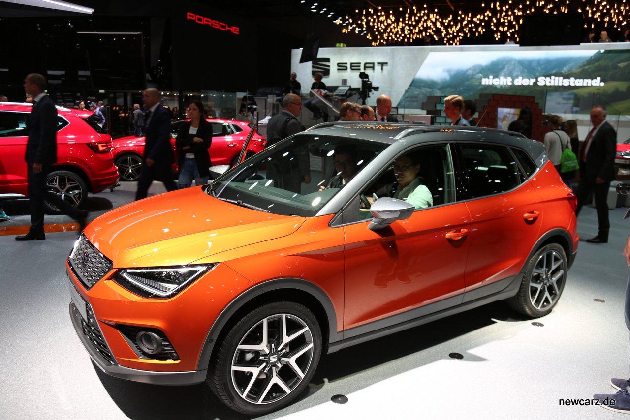 Seat Arona Seitenansicht links