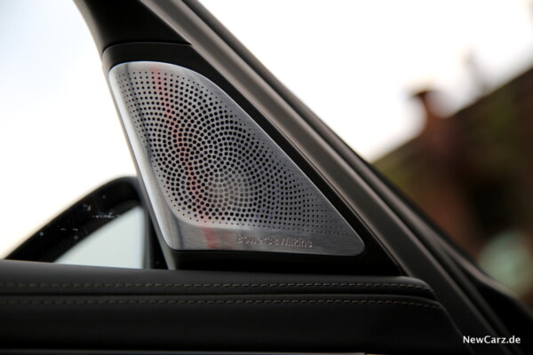 BMW 7er Bowers & Wilkins