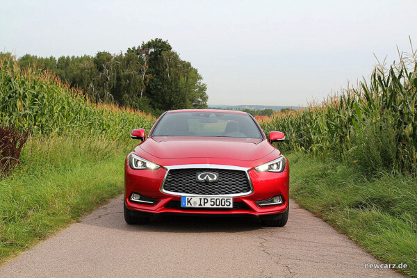 Infiniti Q60 Front