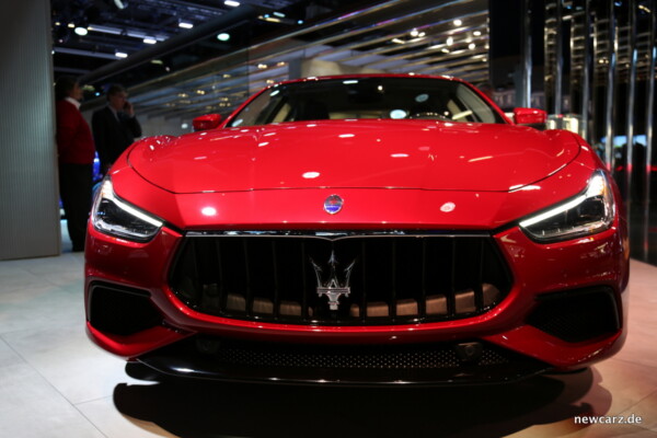 Maserati Ghibli 2018 Front