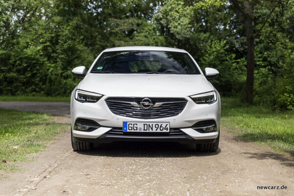 Opel Insignia 2017 Front