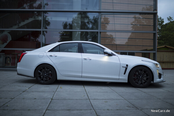 Cadillac CTS-V Seite