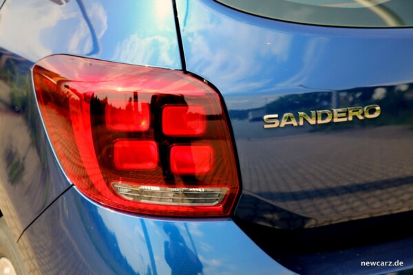 Dacia Sandero Heckleuchten