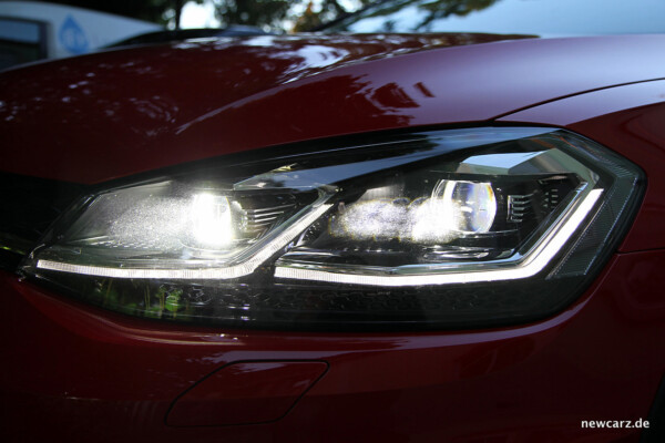 VW Golf Alltrack Variant LED-Scheinwerfer