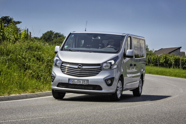 Opel Vivaro Tourer Combi+ Front Exterieur