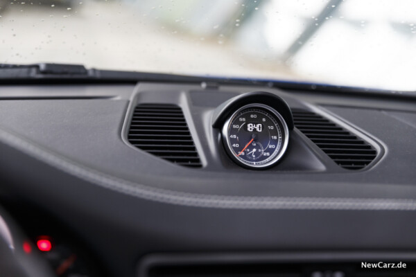Porsche 911 Targa 4 GTS Sport Chrono