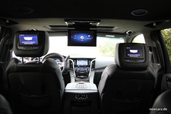 Cadillac Escalade Entertainment