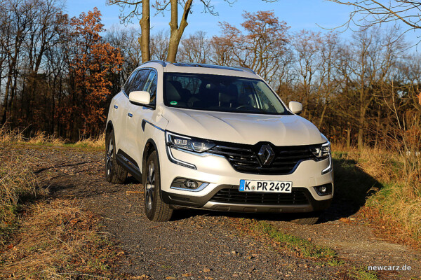 Renault Koleos II vorn schräg rechts