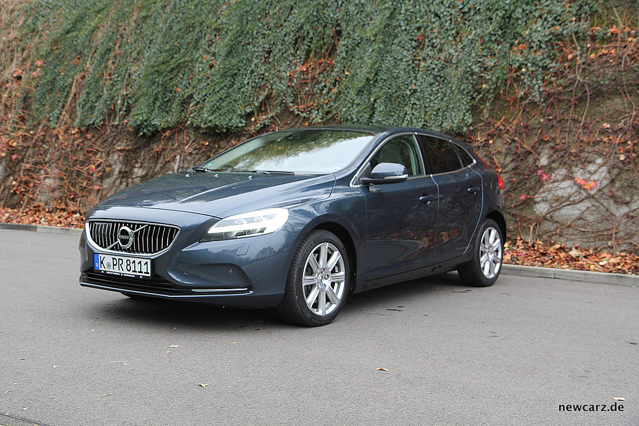 Volvo V40 Facelift Halbzeit Mit Polarstern Newcarz De