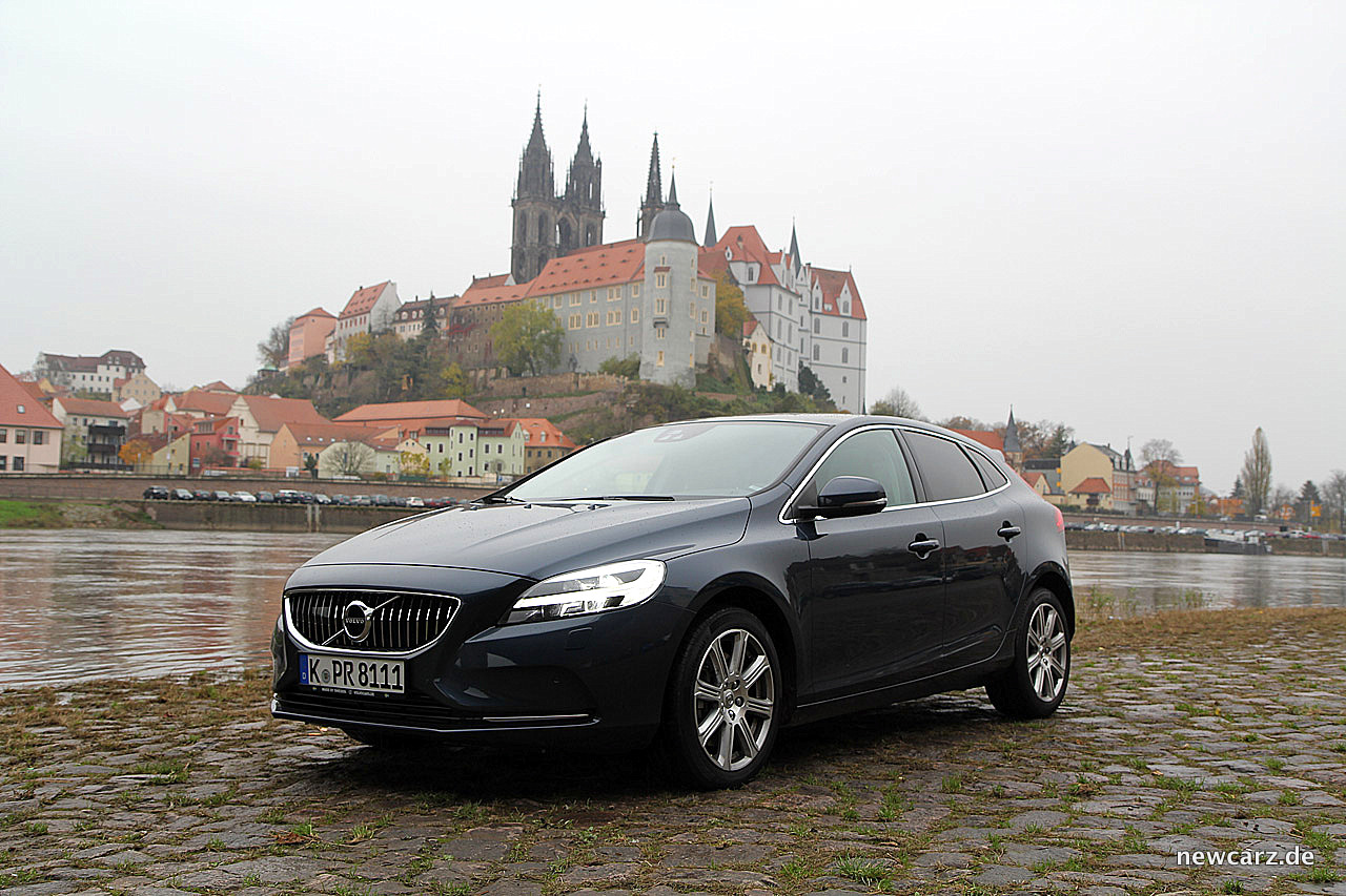 Volvo V40 Facelift Halbzeit Mit Polarstern Newcarz De