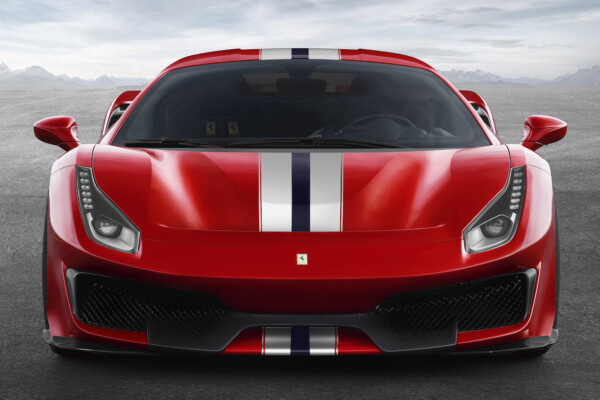 Ferrari 488 Pista Front