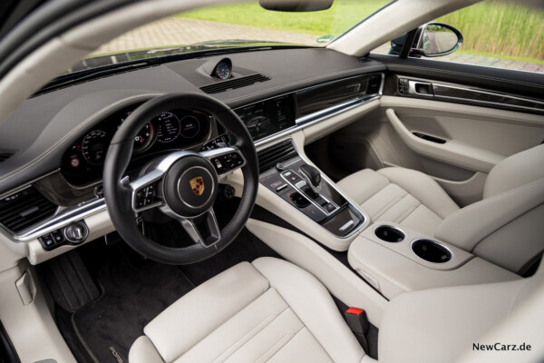 Porsche Panamera Turbo Interieur