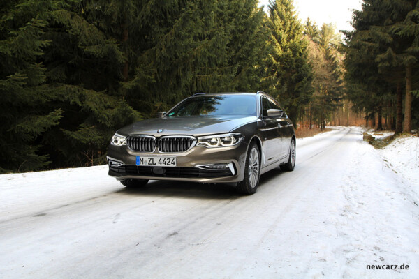 BMW 520d Touring im Schnee