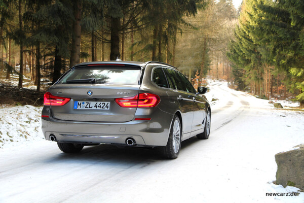 BMW 520d xDrive Touring Heck schräg