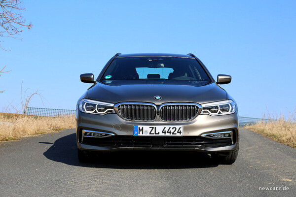 BMW 520d xDrive Touring Front