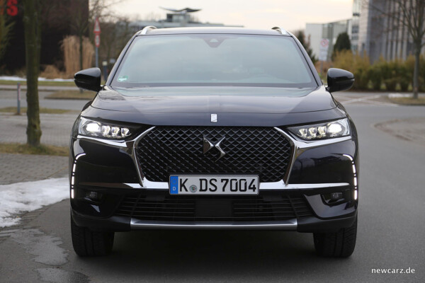 DS7 Crossback Front