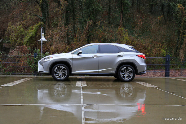 Lexus RX 450h Seitenansicht