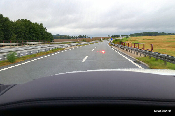 Range Rover Sport SVR HUD