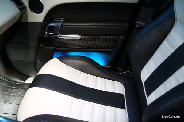 Range Rover Sport SVR Recaro