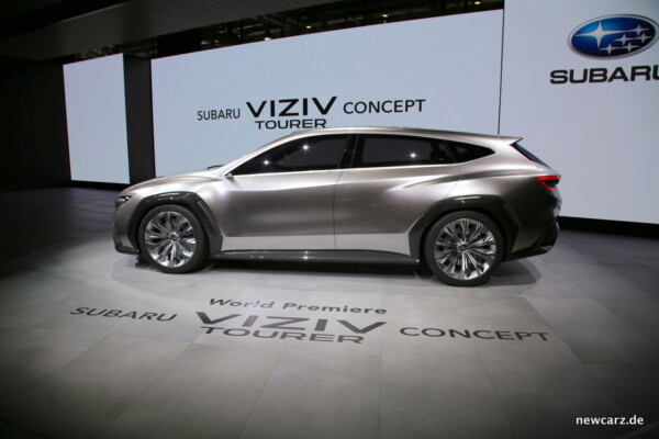 Subaru VIZIV Tourer Concept Seitenlinie