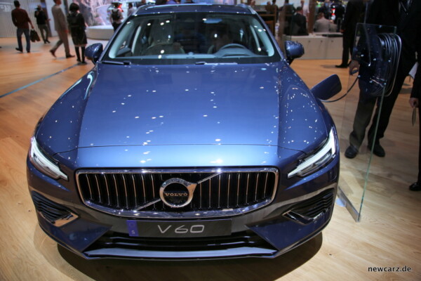 Volvo V60 Front
